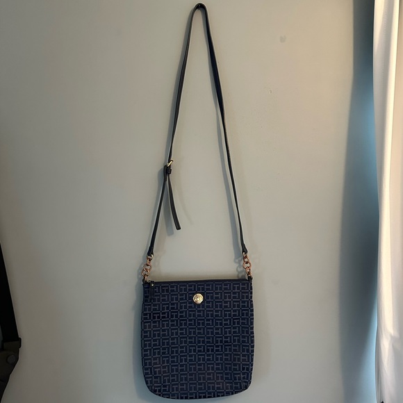 Tommy Hilfiger Handbags - Tommy Hilfiger Navy Patterned Shoulder Bag